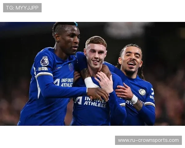 切尔西陷入困境：中场失控与后防危机如何拖垮豪门复兴之路？