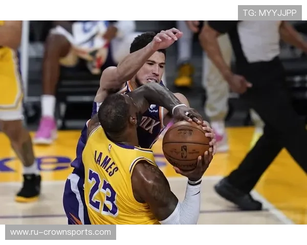 德拉季奇突破牵制防守助太阳提升季后赛关键进攻效率