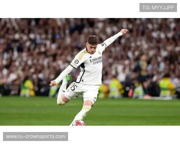 皇马中锋短缺问题加剧，球队近期进攻表现及竞争格局将受考验